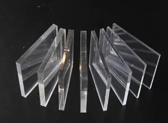 建築中常用的透明材料有哪些？